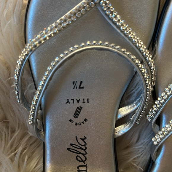 Matching set - Picture 3 of 9